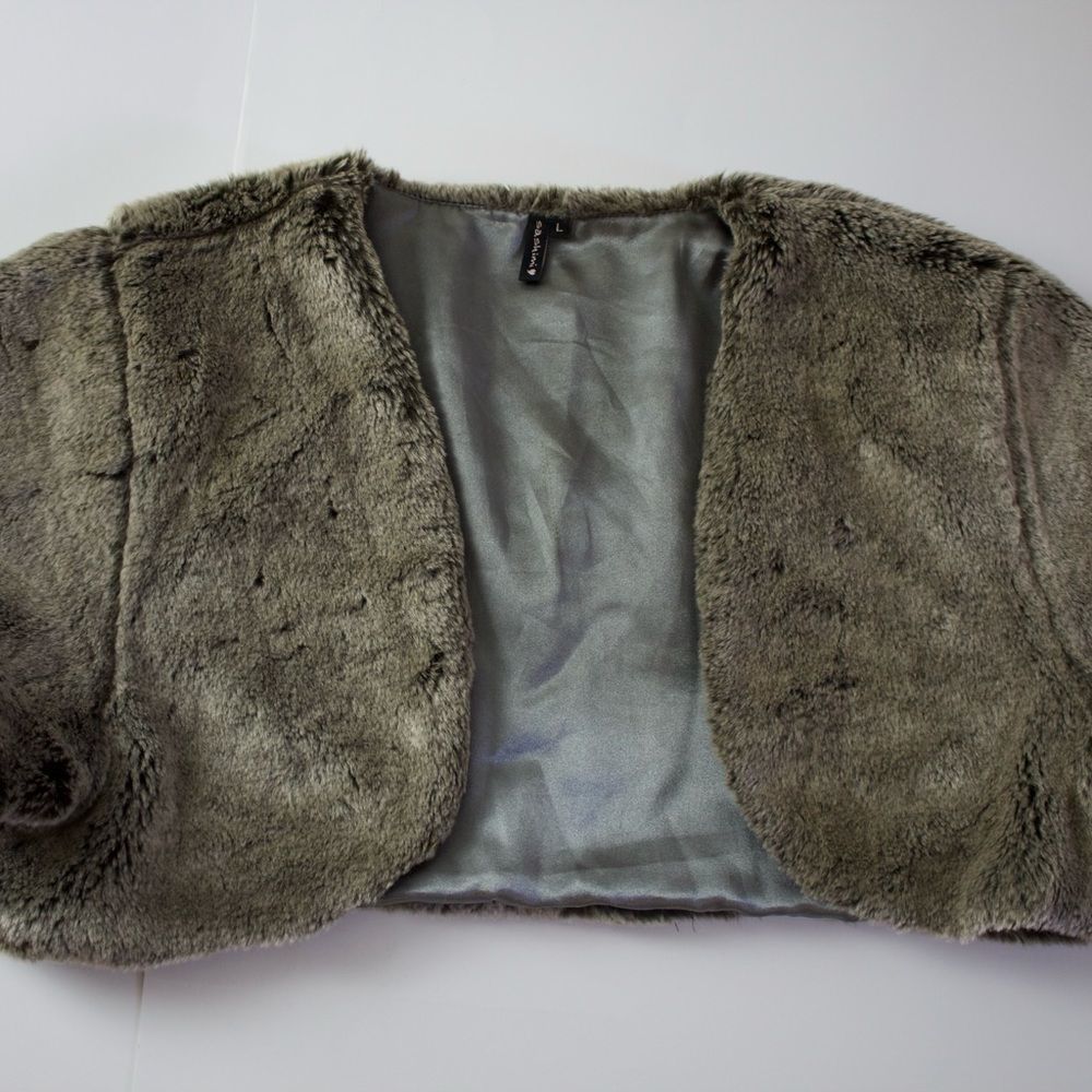 Beautiful Brown Faux Fur Vest